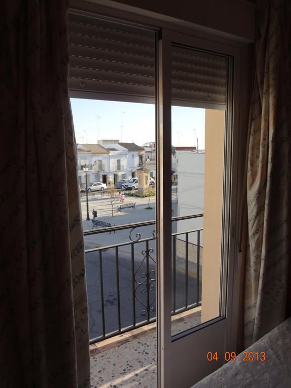 Hostal San Pedro Sanlúcar la Mayor Εξωτερικό φωτογραφία